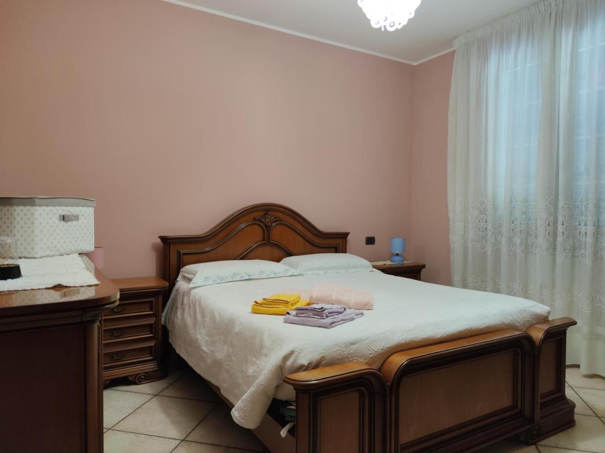 Relax In Collina A Due Passi Dal Mare Apartman Torriana Kültér fotó