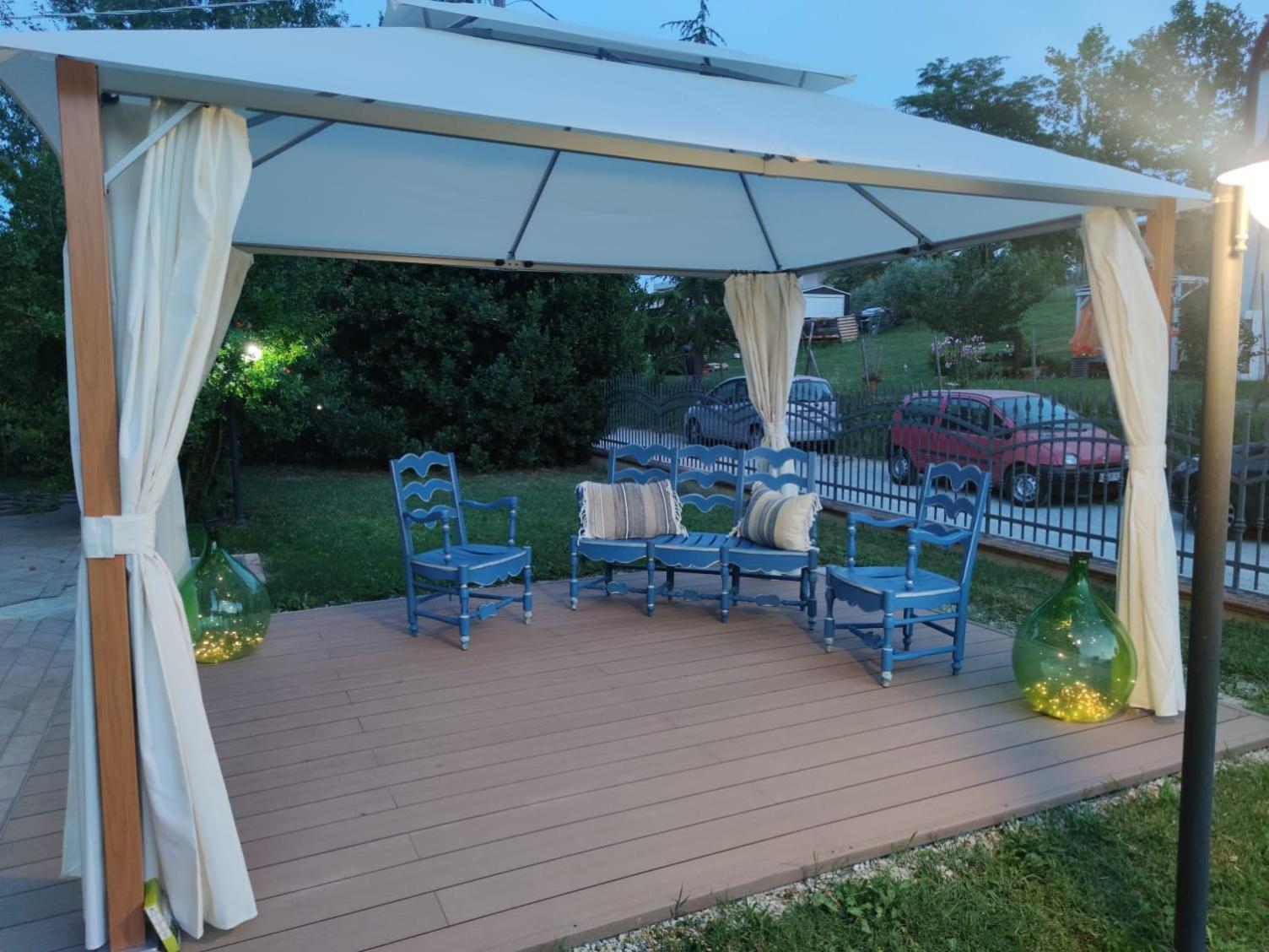 Relax In Collina A Due Passi Dal Mare Apartman Torriana Kültér fotó